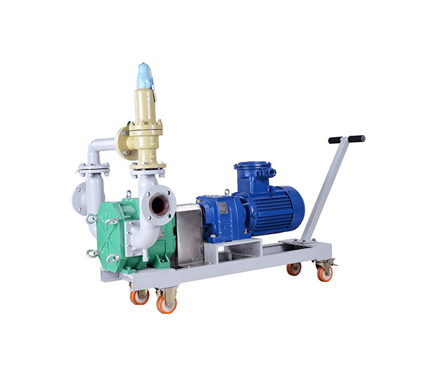 小型手推式移動泵車